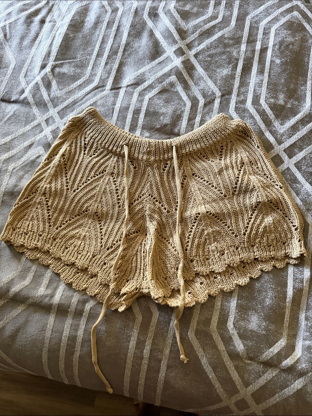 New!! Beige Crochet Knit Women’s Shorts with Drawstring